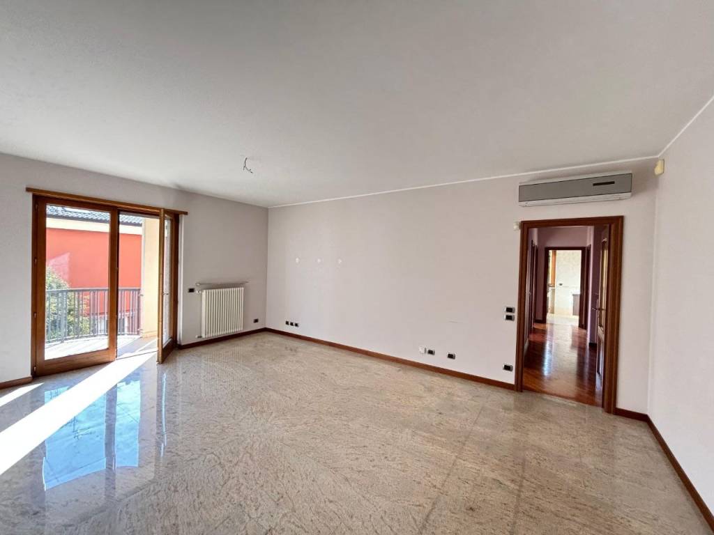 Appartamento a Piacenza in Via 24 Maggio, 24 - Foto 2