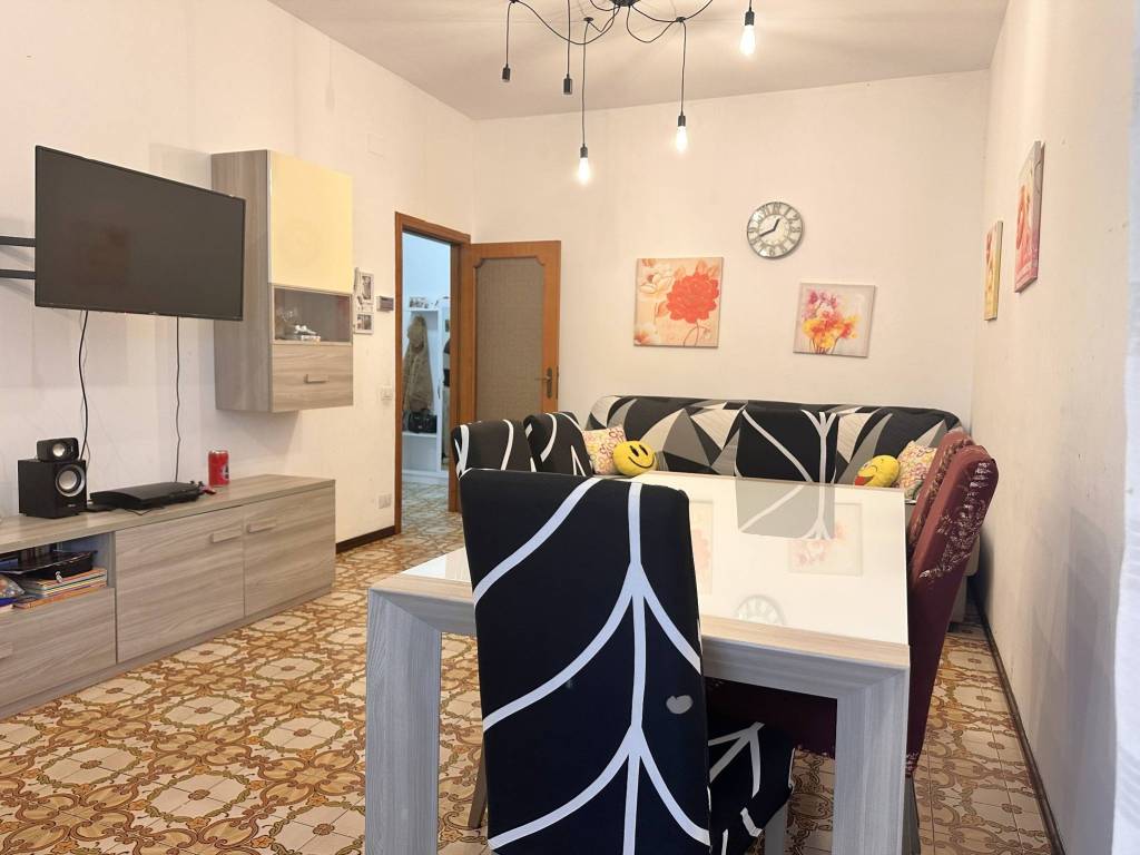 Appartamento a Alba adriatica in Viale Giuseppe Mazzini, 116 - Foto 2
