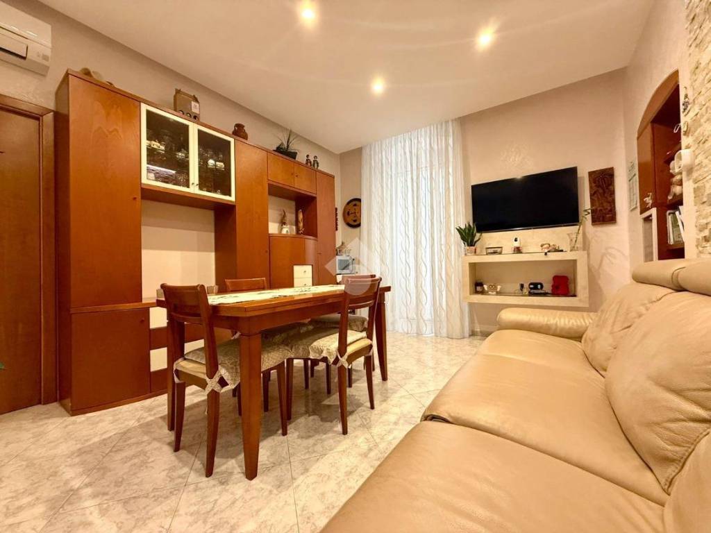 Appartamento a Bitonto in Giandonato Rogadeo, 68 - Foto 3