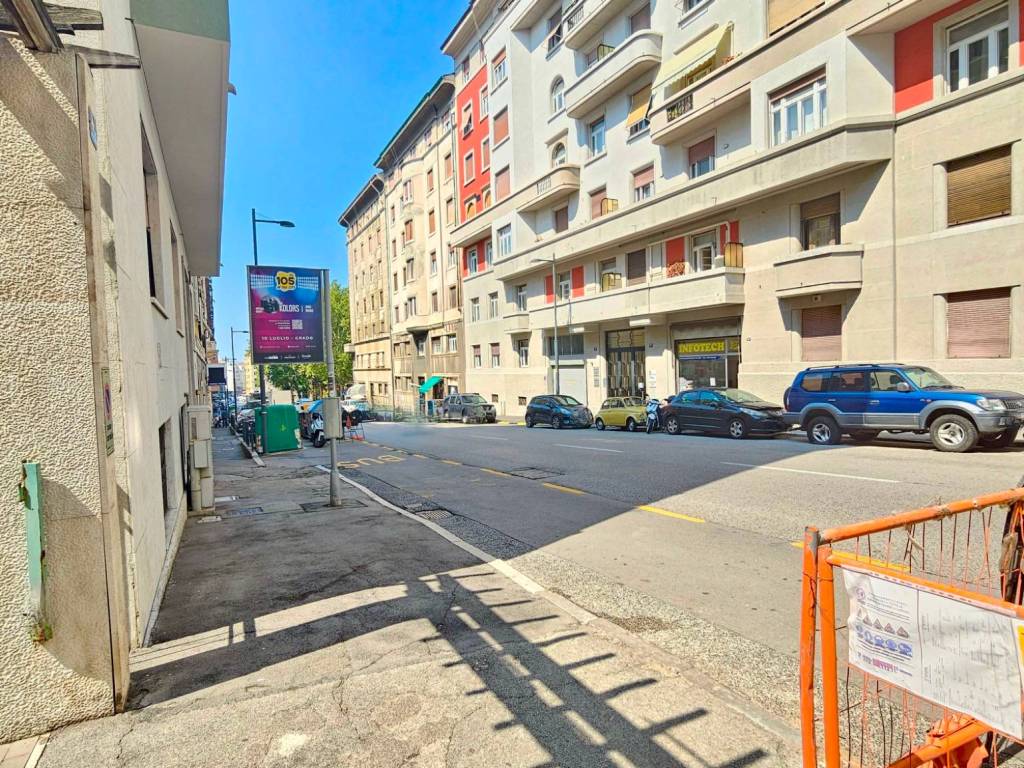 Box / garage a Trieste in Via del Coroneo - Foto 3