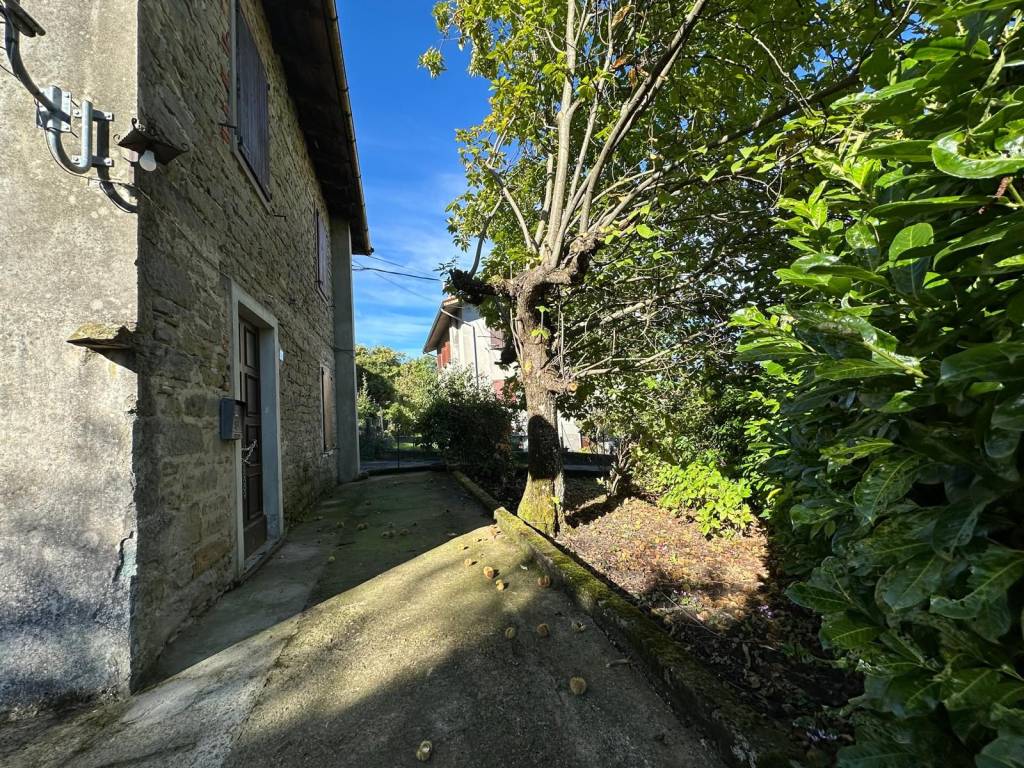 Rustico / casale a Castiglione dei pepoli in Via L. Luccarini - Foto 3