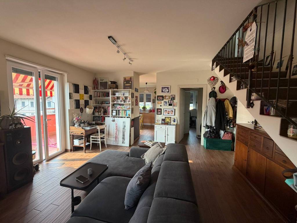 Appartamento a Oleggio castello in Via Monte Oleggiasco, 18 - Foto 5