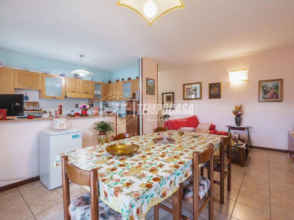 Appartamento a Casalgrande in Via Mario Piccinini 9 - Foto 3
