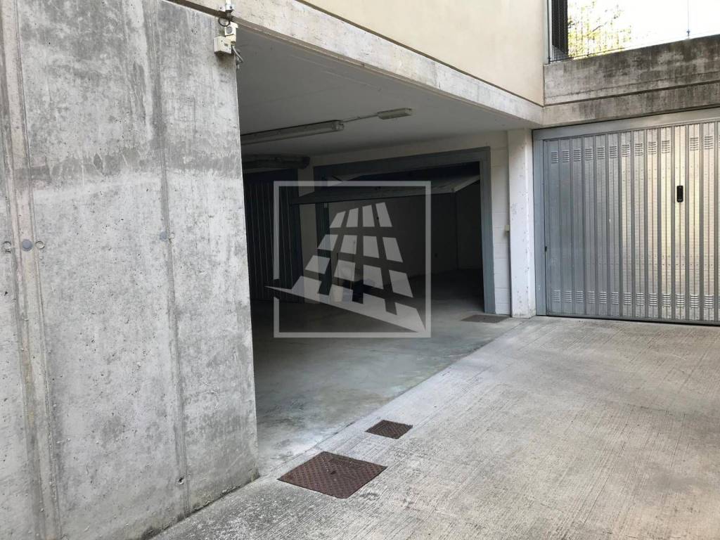 Box / garage a Reggio emilia in Via Codro, 1 - Foto 5