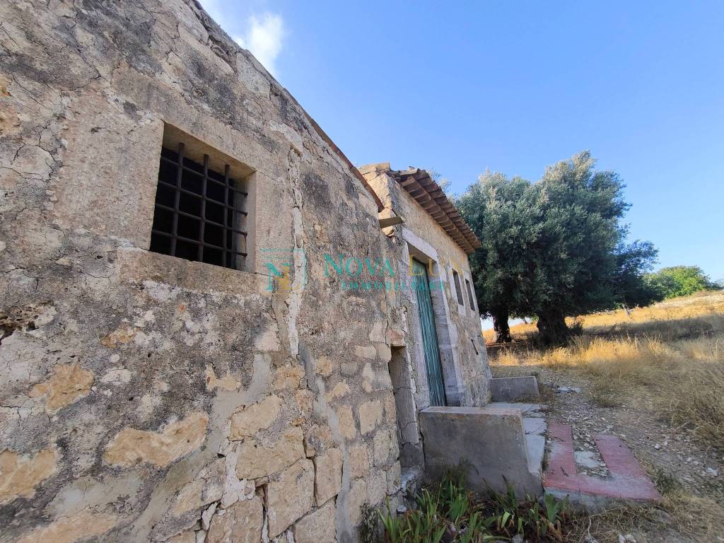 Rustico / casale a Scicli in Strada Contrada Arizza Cava d'Aliga - Foto 5
