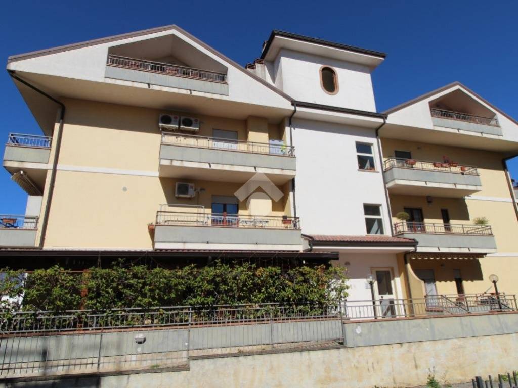 Appartamento a Montalto uffugo in Via Oriana Fallace, 111 - Foto 3