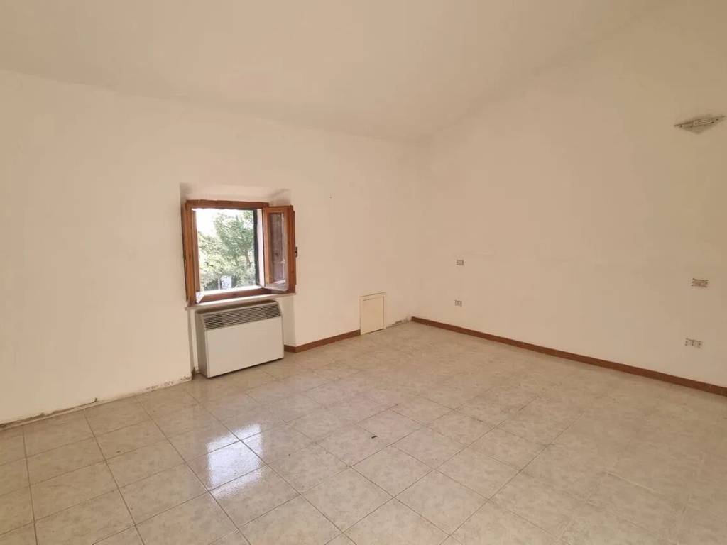 Appartamento a Guardistallo in Via Dei Tre Comuni - Foto 2