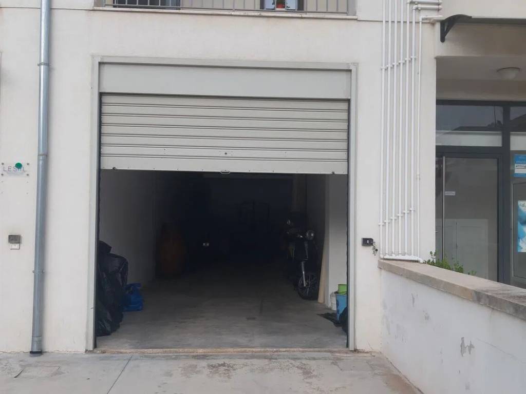Immobile a Ostuni in Zona Artigianle Scopinaro - Foto 4