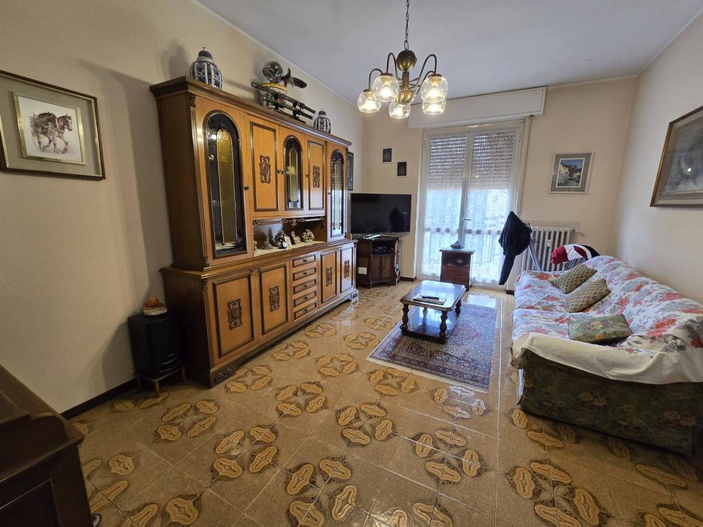 Appartamento a Arcore in Via Moncenisio, 4 - Foto 4