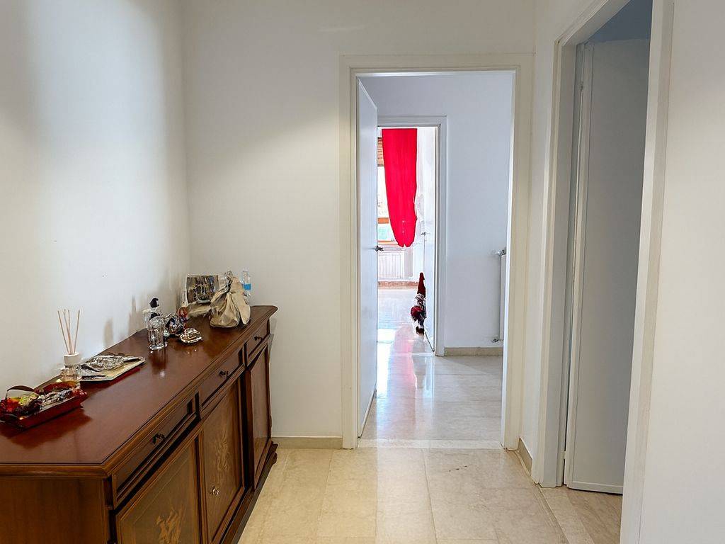 Appartamento a Imperia in Via Ludovico Brea - Foto 2