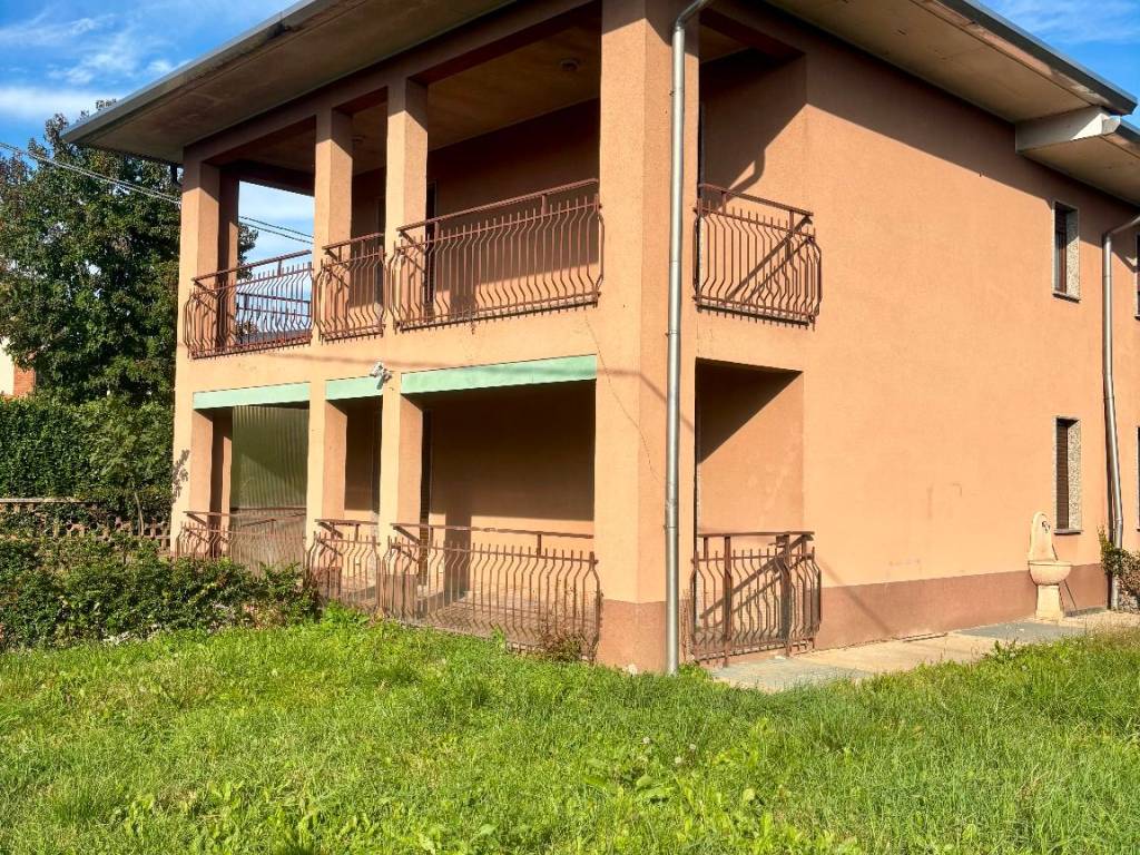 Villa a Castiglione olona in Via Gorizia, 12 - Foto 2