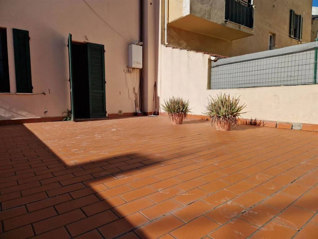 Appartamento a Cecina in Via Giuseppe Garibaldi - Foto 2