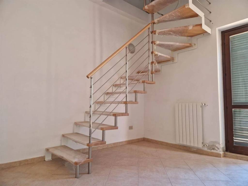 Appartamento a Cecina in Via Giuseppe Garibaldi - Foto 5