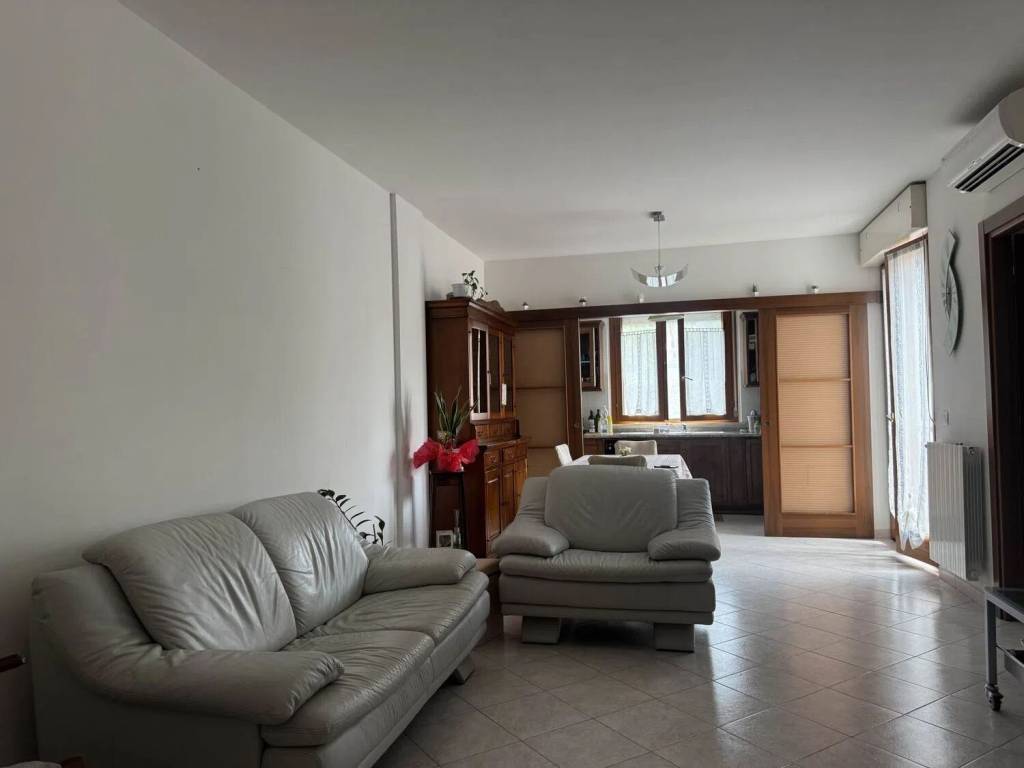 Appartamento a Rosignano marittimo in Neighbourhood: Il Villaggio-Crocetta - Foto 2