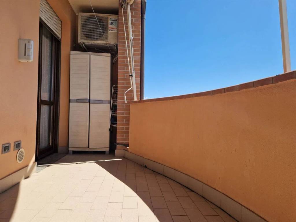 Appartamento a Cecina in Via Ambrogi No Number - Foto 4