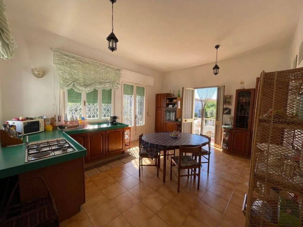 Appartamento a Cecina in Via Arezzo No Number - Foto 5