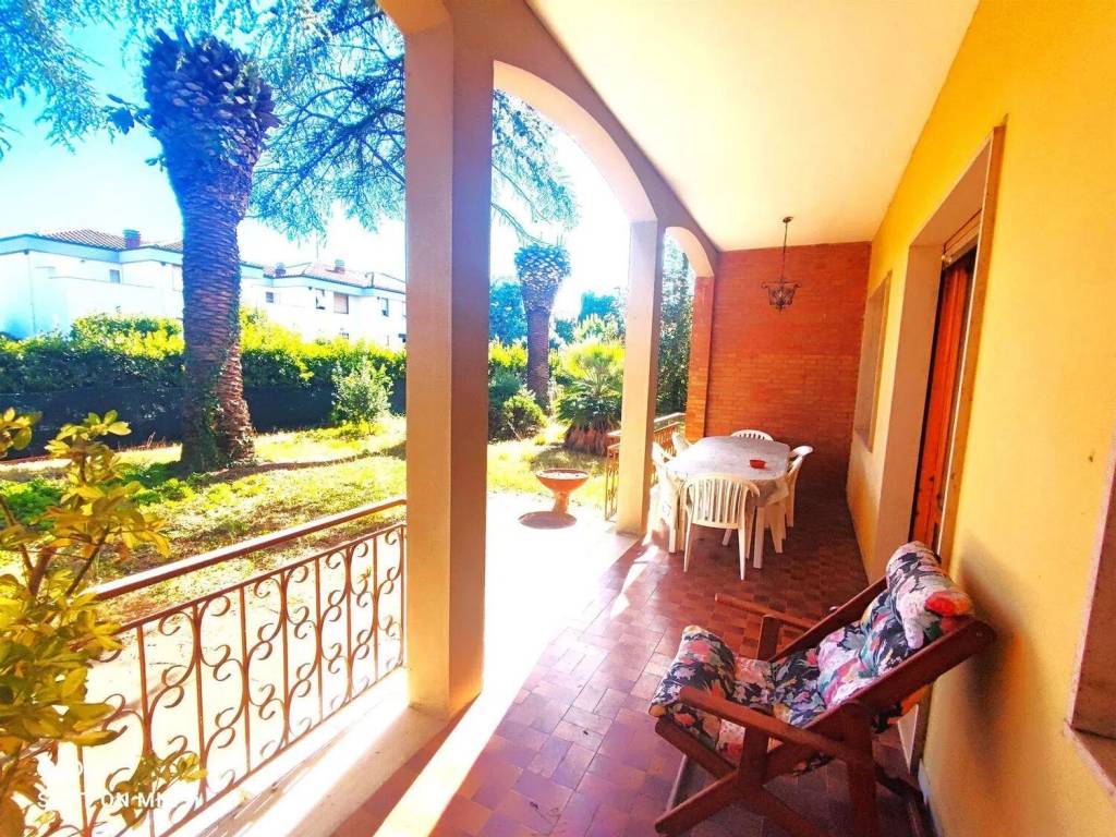 Villa a Cecina - Foto 3