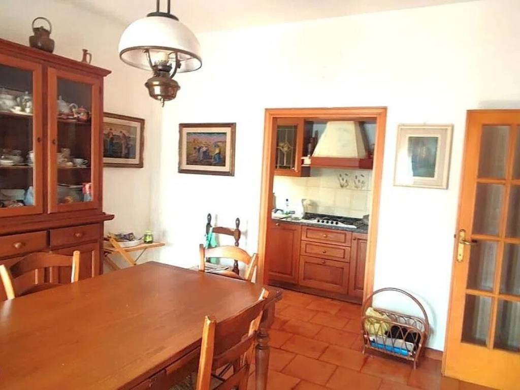 Appartamento a Cecina in Via Giovanni Cantini - Foto 2