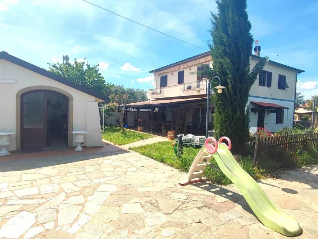 Appartamento a Rosignano marittimo in Sp13, 24 - Foto 2