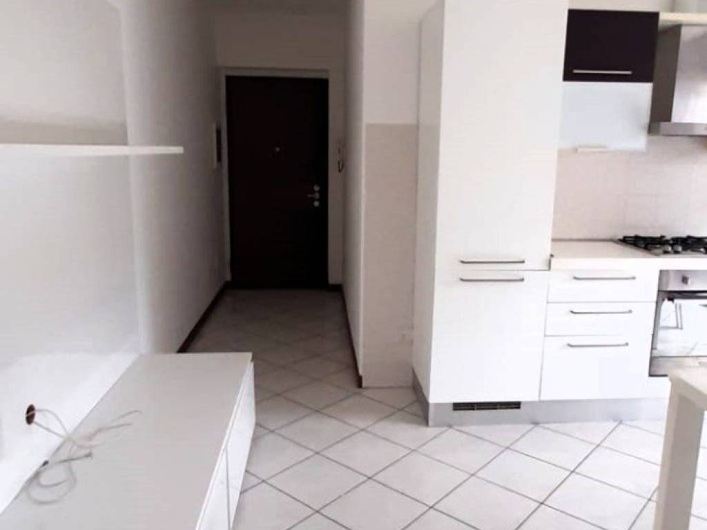 Appartamento a Giussano in Via Giuseppe Giusti - Foto 3