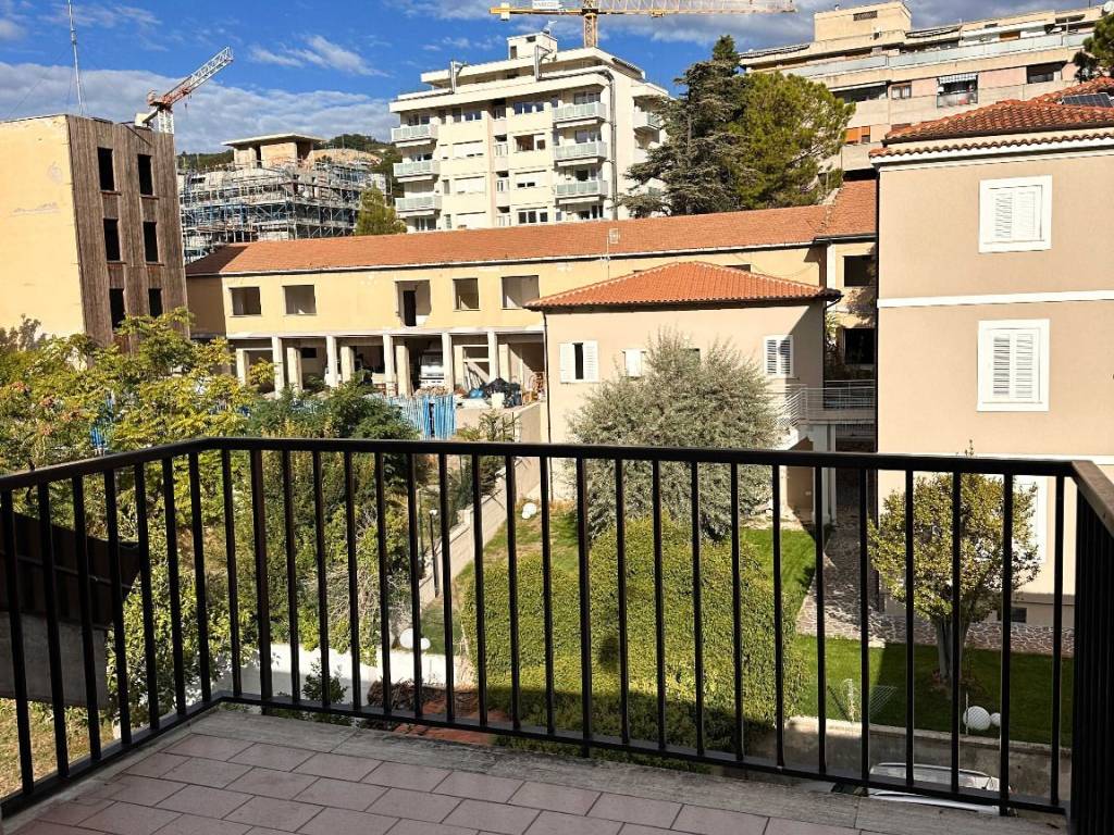Attico / mansarda a Teramo in Via Luigi Cadorna, 39 - Foto 5