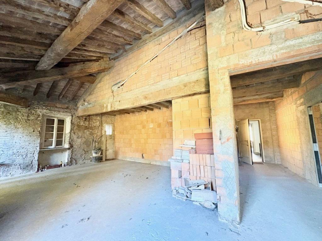 Appartamento a Reggio emilia in Via Luciano Fornaciari - Foto 5