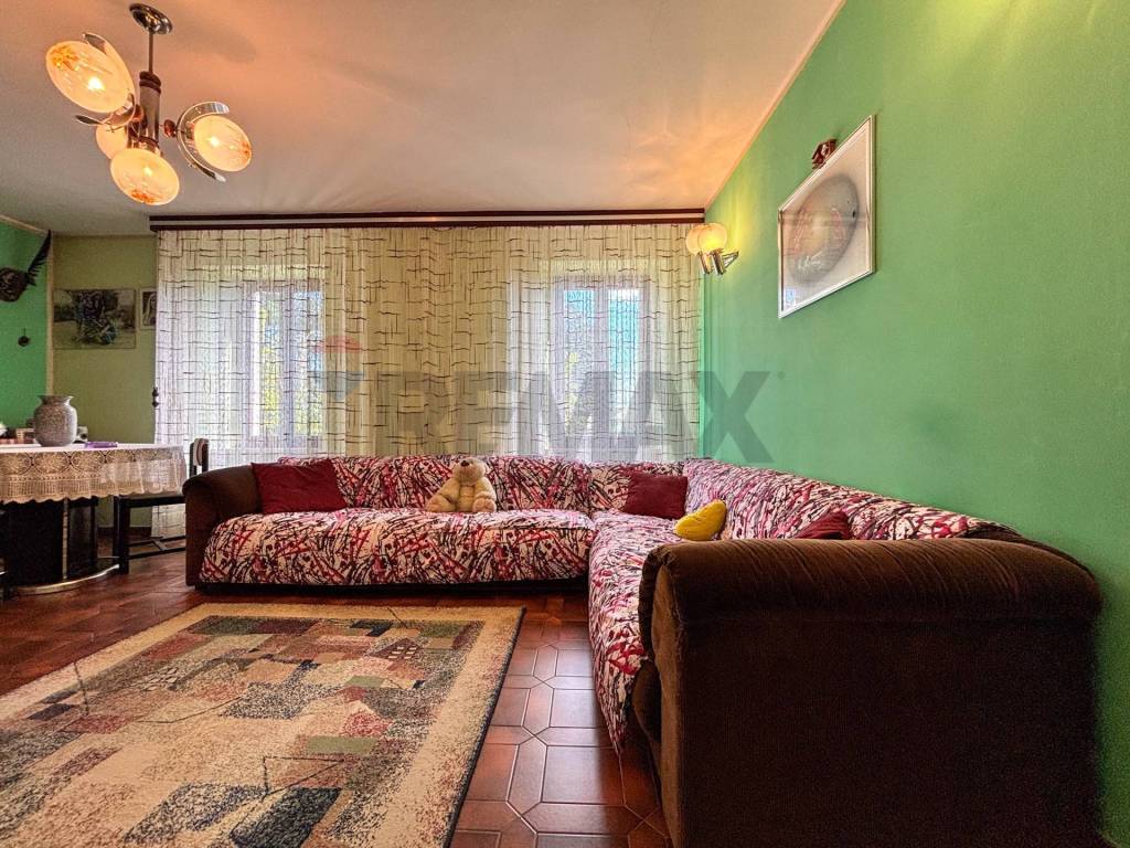 Casa indipendente a Viggiù in via Saltrio, 29 - Foto 5