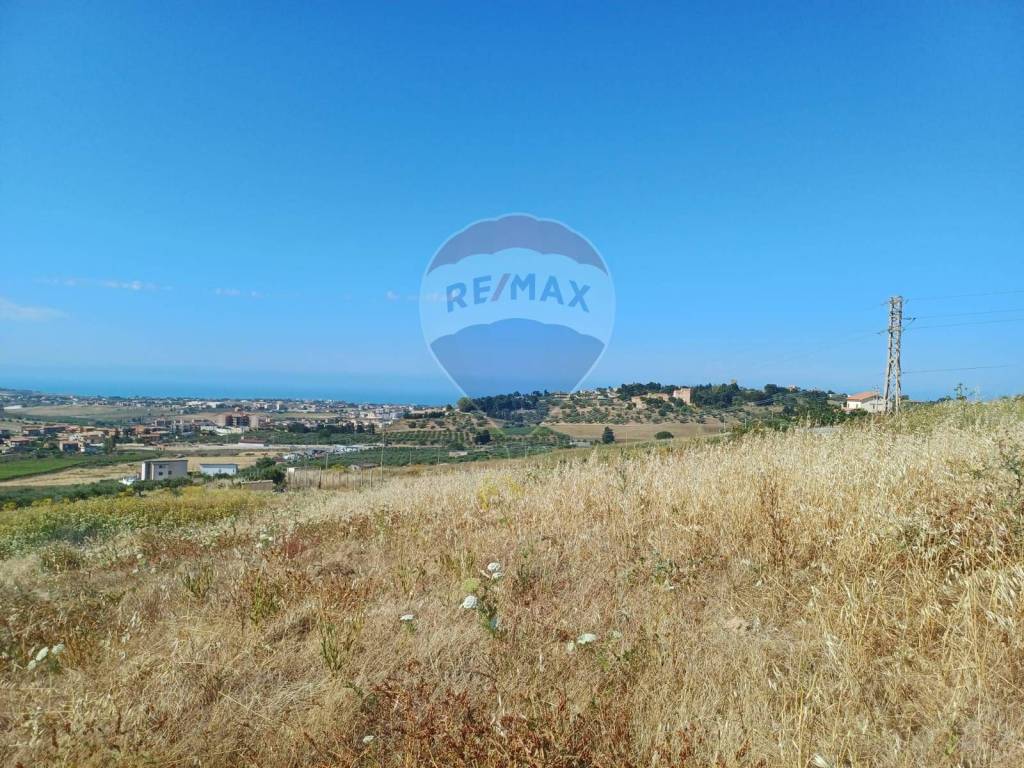 Terreno a Agrigento in Via Marcello Mastroianni - Foto 2