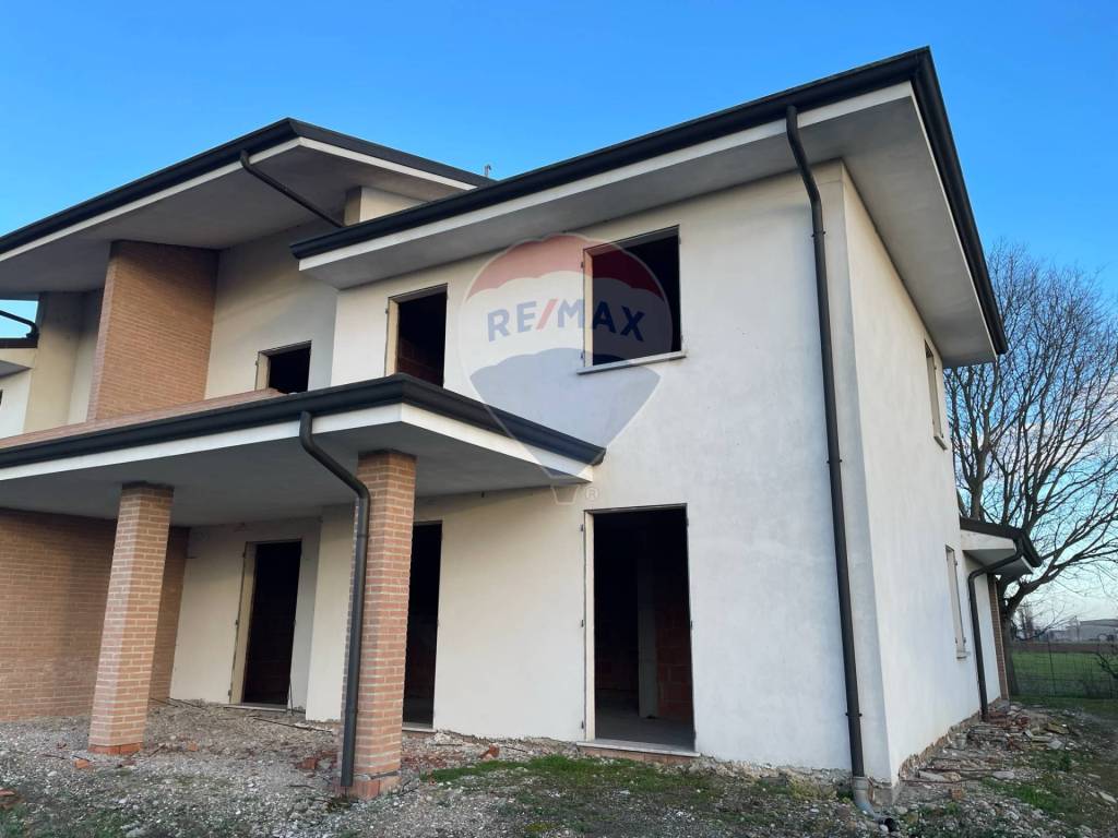 Villa a Goito in Via Don Mario Boldrini - Foto 3