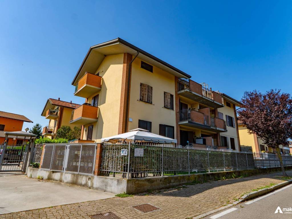 Appartamento a Carpiano in Via Libertà, 3 - Foto 3
