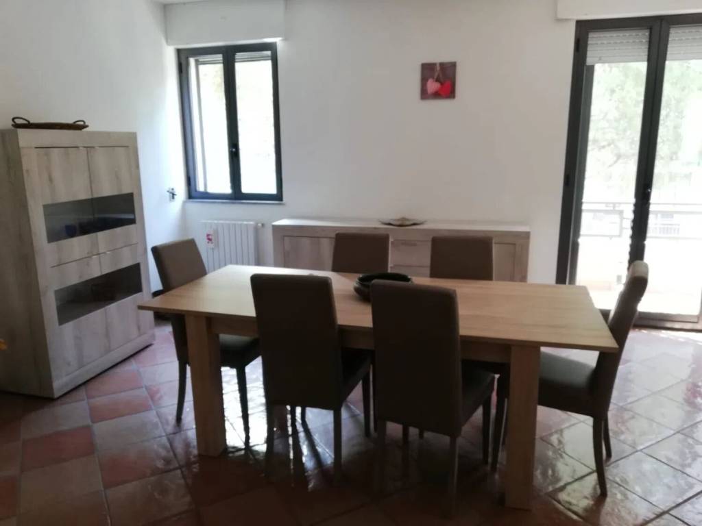 Appartamento a Brindisi in Via Lucrezio Caio - Foto 3