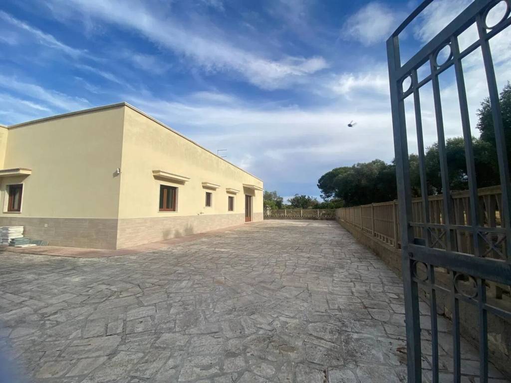 Villa a Carovigno in Contrada Marangelle No Number - Foto 3