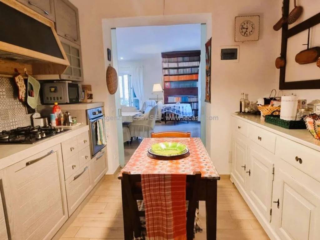 Villa a Forte dei marmi in Via Giuseppe Spinetti No Number - Foto 4