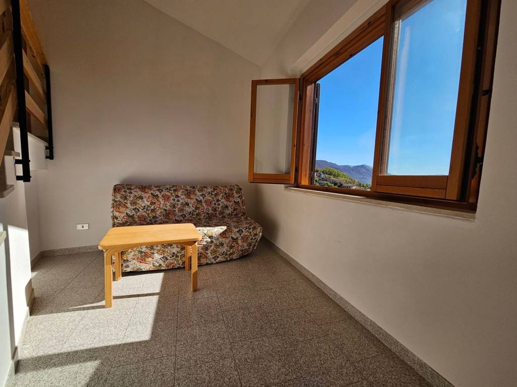 Appartamento a Castel del monte in Via Porta Santa Maria, snc - Foto 3