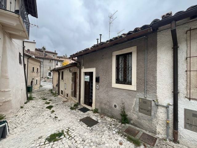 Appartamento a Rocca di mezzo in Largo Bucci - Foto 3