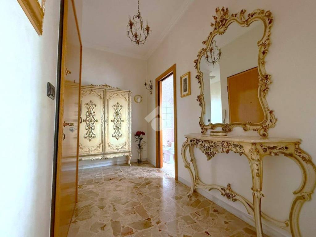 Appartamento a San giovanni rotondo in Via Foggia, 102 - Foto 2