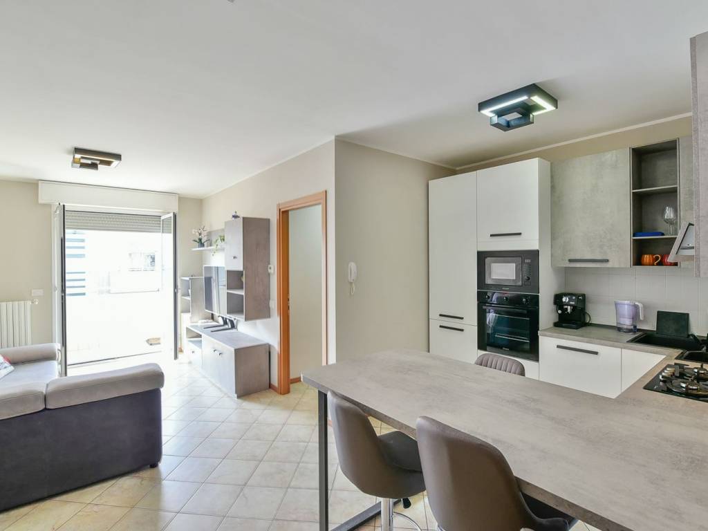 Appartamento a Seregno in Via Victor Hugo, 4 - Foto 3