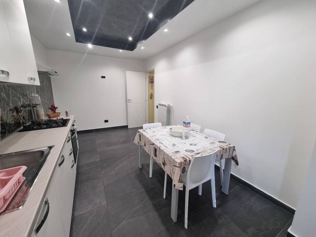 Appartamento a Limbiate in Viale dei Mille, 117 - Foto 4