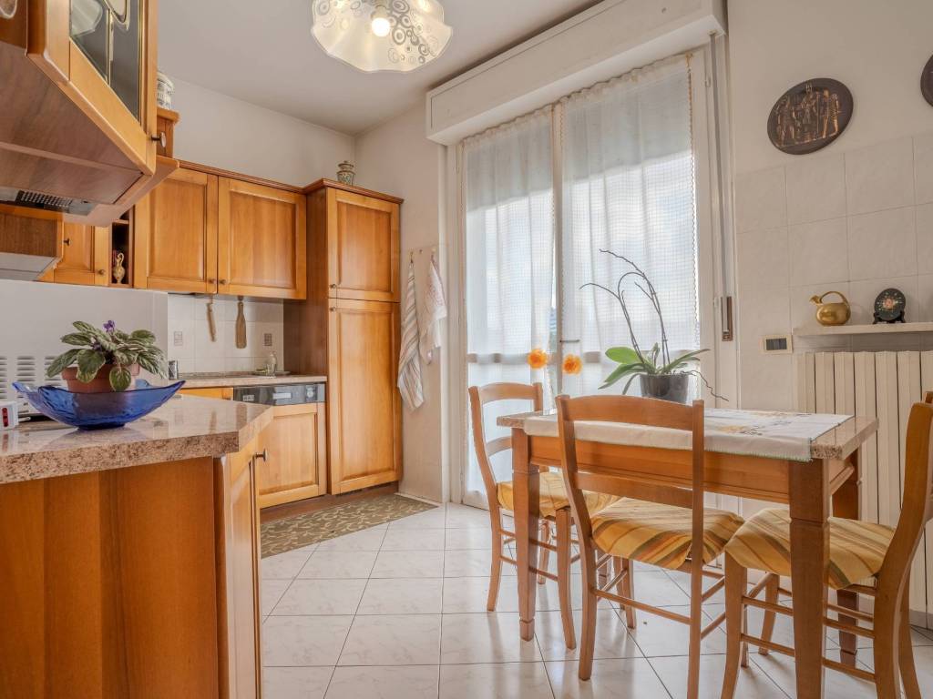 Appartamento a Reggio emilia in Via Vittoria Colonna - Foto 2
