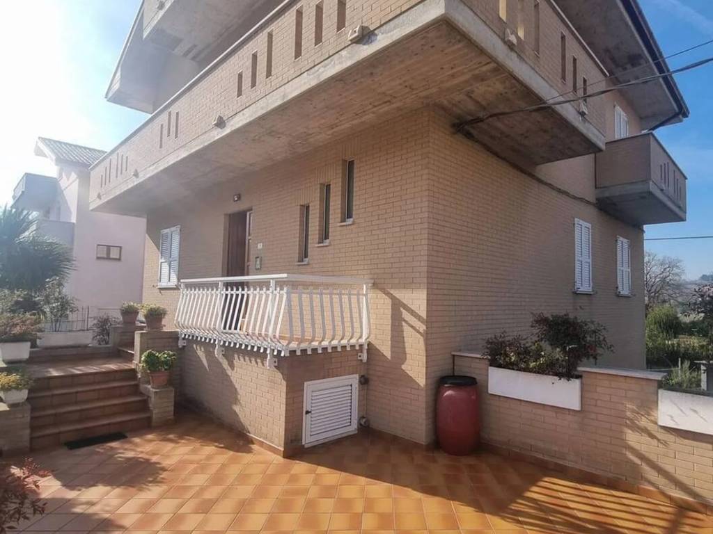 Villa a Sant'elpidio a mare in Casette D'Ete S.N.C. - Foto 2