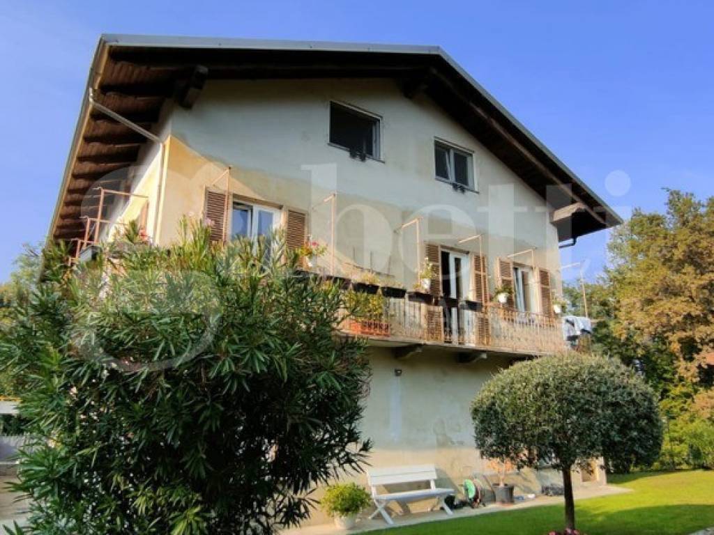 Casa indipendente a Biella in Strada Cantone Vindolo, 86 - Foto 2