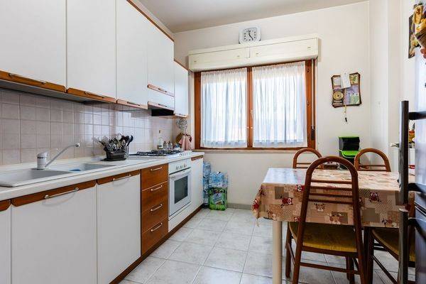 Appartamento a Valmontone in Via Filippo Turati - Foto 4