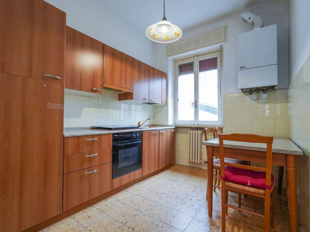 Appartamento a Roncello in piazza Sant'Ambrogio 7 - Foto 2