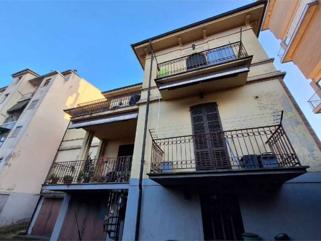 Appartamento a Vercelli in Via Confienza - Foto 5