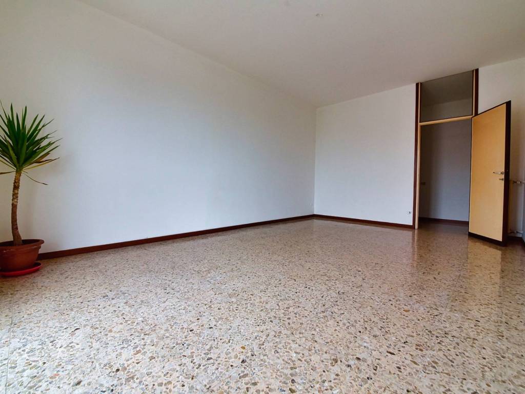 Appartamento a Giussano in Via Furlanelli - Foto 2