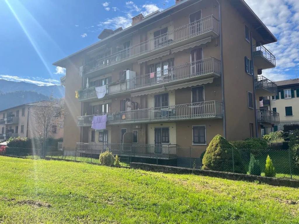 Appartamento a Clusone in Via Sant'Alessandro, 31 - Foto 3