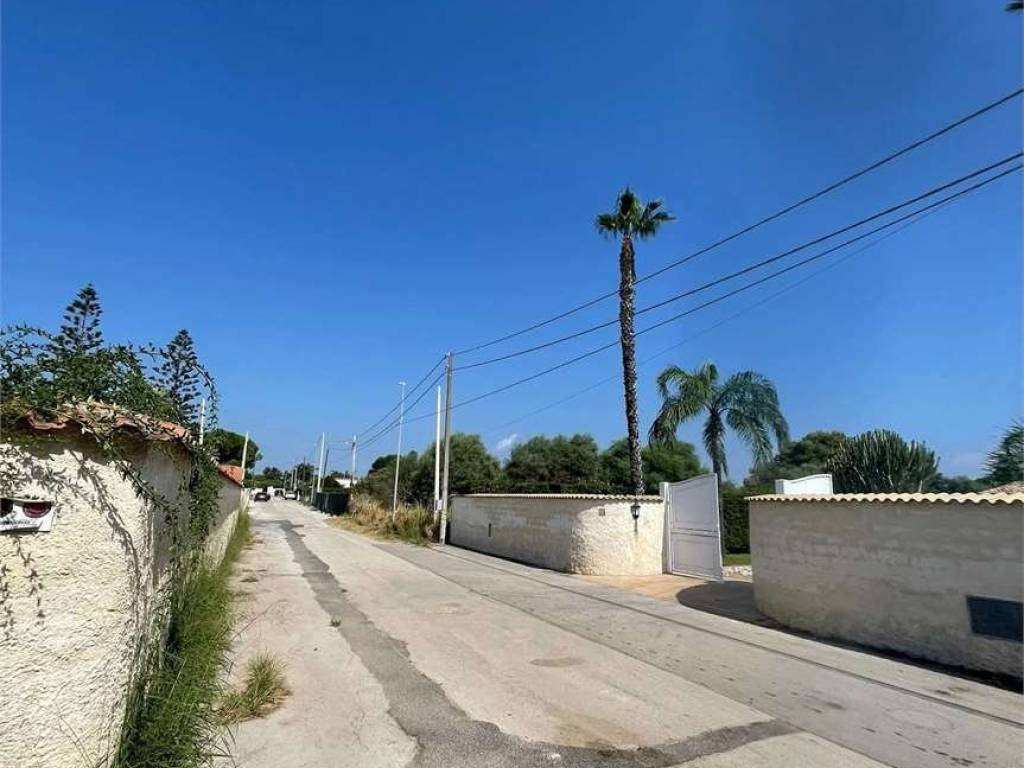 Terreno a Siracusa in Via Lago di Como-FONTANE BIANCHE, 30 - Foto 5