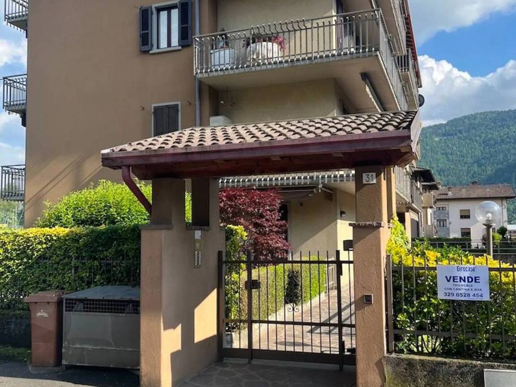 Appartamento a Clusone in Via Sant'Alessandro, 31 - Foto 2