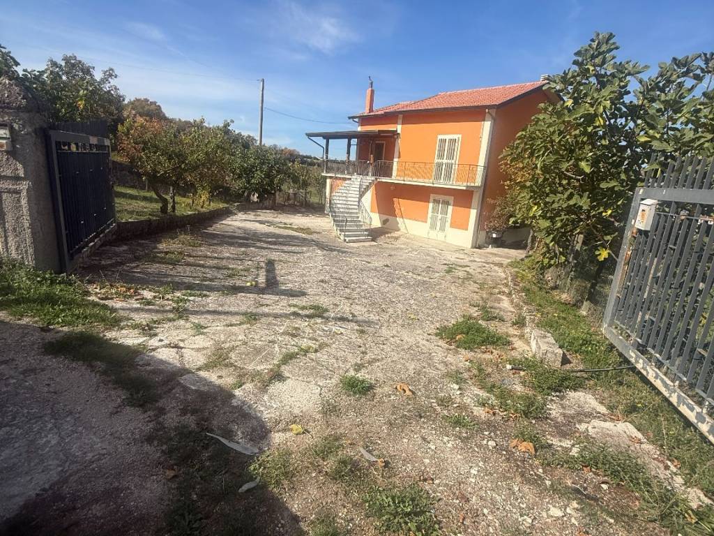 Villa a Guardia lombardi in Contrada Frassino - Foto 2