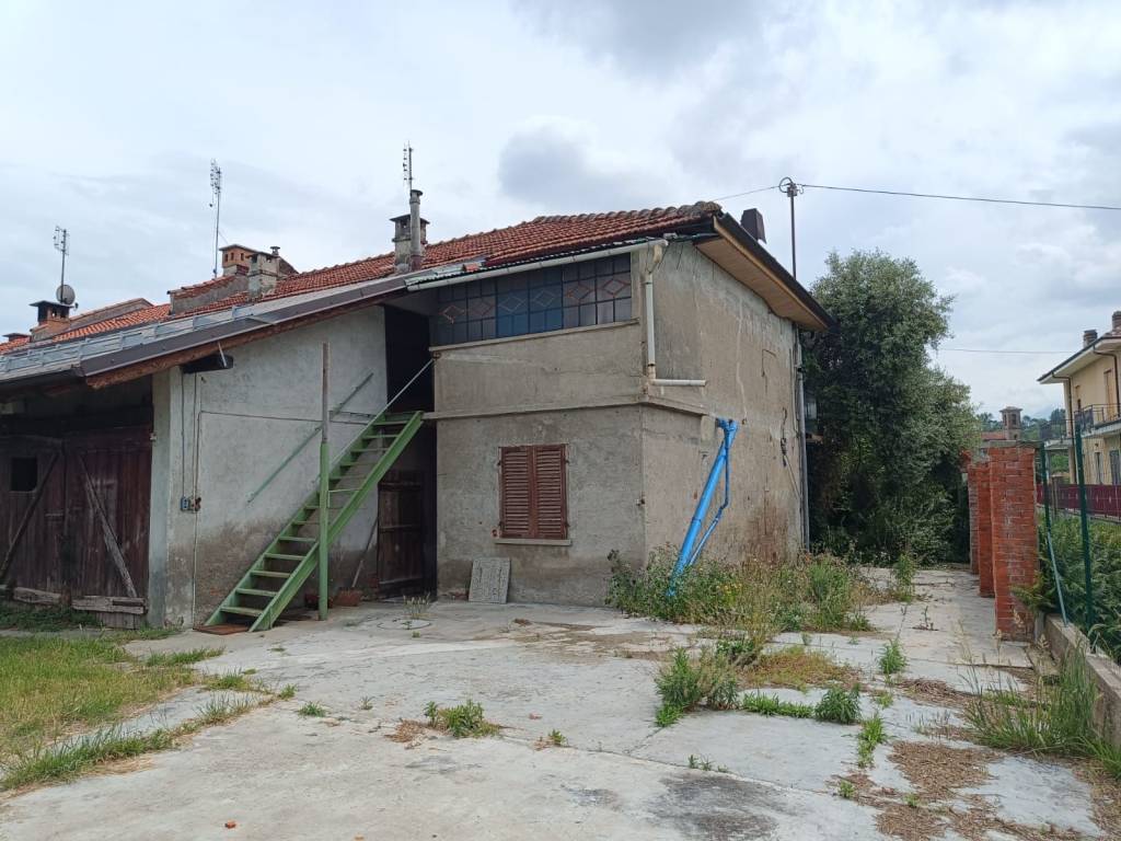 Rustico / casale a San secondo di pinerolo in Via Luigi Einaudi, 34 - Foto 2